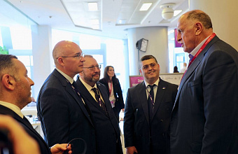 Абдулмуслим Абдулмуслимов встретился с гендиректором «ТАСС» Андреем Кондрашовым