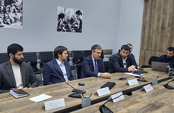 В администрации Сулейман-Стальского района обсудили вопросы перспективного развития муниципалитета