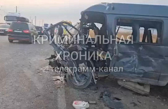 Пассажирская маршрутка столкнулась с легковушкой в Дагестане, есть погибшие и пострадавшие