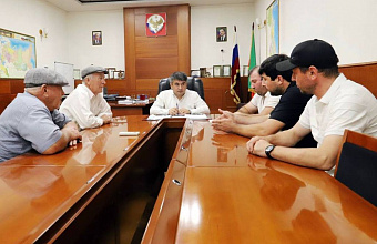 Глава Табасаранского района провел личный прием граждан