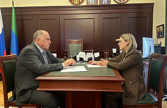 Главврач Бежтинской ЦРБ доложила премьеру о погашении 25 млн рублей кредиторской задолженности