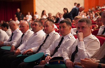 В Русском театре Махачкалы прошло празднование Дня пограничника