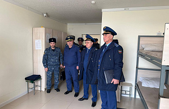 Зампрокурора Дагестана проверил соблюдение законов при исполнении принудительных работ в исправительном центре УФСИН