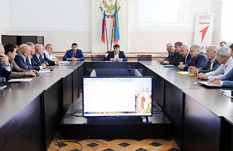 Подготовку к осенне-зимнему периоду обсудили на координационном совещании в администрации Табасаранского района