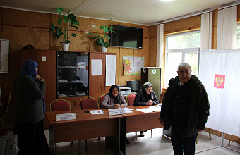 В Ахвахском районе проверили ход проведения голосования