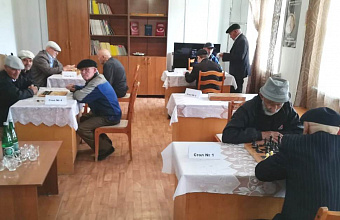 Шахматно-шашечный турнир среди подопечных Центра соцобслуживания прошел в Дахадаевском районе