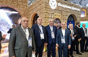 Замир Азизов: «Благодаря форму “Малая Родина – сила России” достигнута задача в объединении муниципального сообщества страны»