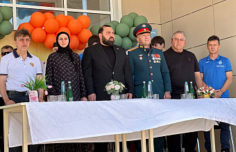 В Дагестане День знаний отметили футбольным мастер-классом от звезд махачкалинского «Динамо»