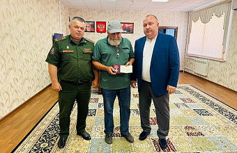 Власти Хасавюртовского района передали госнаграды родным погибших участников СВО