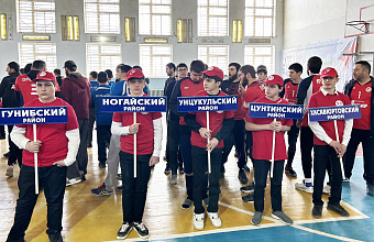 Турнир по волейболу памяти ветерана МВД Магомеда Алиомарова прошел в Тарумовке