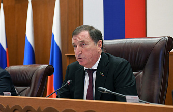 49-ая сессия депутатов парламента Дагестана рассмотрела более 25 вопросов