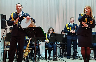 В Тарумовском районе состоялся концерт ансамбля пограничного Управления ФСБ России по РД