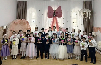 В гунибском центре дополнительного образования прошел праздник ко Дню матери