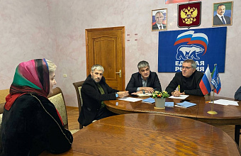 В Южно-Сухокумске прошел прием участников СВО и членов их семей по вопросам медобеспечения