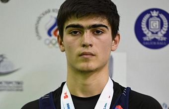Тяжелоатлет из Дагестана выиграл юношеский чемпионат Европы