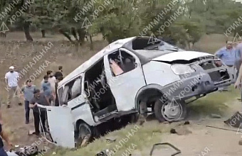 Пассажирская «Газель» попала в ДТП в Дагестане, 8 пострадавших