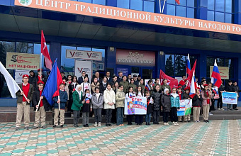 Ко Дню воссоединения Крыма с Россией в Сулейман-Стальском районе прошел митинг «10 лет вместе!»