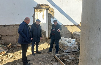 Глава Курахского района проверил ход капремонта Дома культуры в селе Ашаре