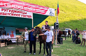 В Гунибском районе прошел первый чемпионат по конным скачкам