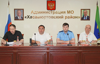 Глава Хасавюртовского района провел заседание АТК муниципалитета