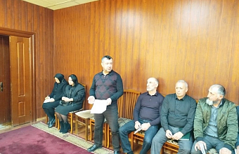 В Курахском районе обсудили маркировку скота и налоговые вопросы