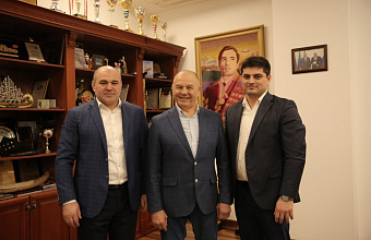 Дагестан посетил президент Международной федерации борьбы на поясах