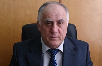 Абулмуслим Муртазалиев объяснил преимущества упрощения управления в Махачкале