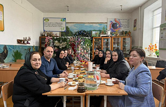 «Родной земле, как матери, верны…»