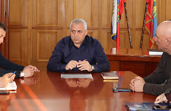 Глава Гергебильского района провел рабочее совещание с главами сельских поселений и работниками ВУС