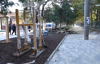 В Махачкале завершают благоустройство центрального парка