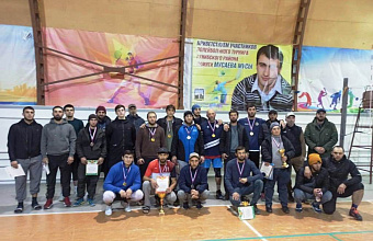 В Гунибском районе определились победители волейбольного турнира среди молодежных команд