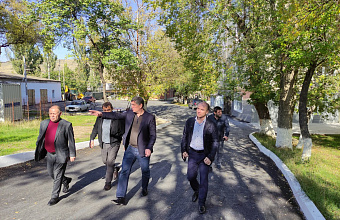 В Карабудахкентском районе благоустроили территорию центральной больницы