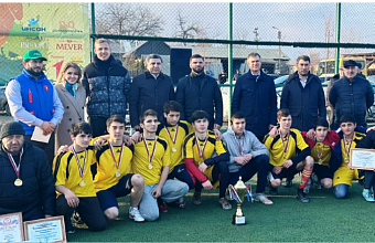 Савелий Козлов принял участие в закрытии сезона игр Межрайонной футбольной лиги «Кюре» в Сулейман-Стальском районе