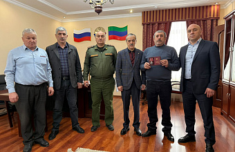 В Сергокалинском районе наградили орденом Мужества погибшего участника СВО