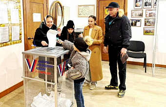 Избиратели Гунибского района голосуют #всейсемьей