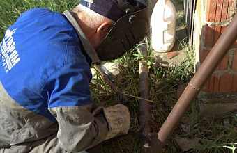 В Махачкале выявлены 10 незаконных газовых врезок в многоквартирных домах