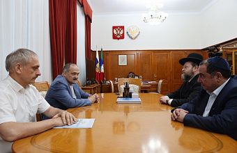 Сергей Меликов провёл встречу с главным военным раввином России