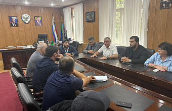 Руководитель «Дагэнерго» с рабочим визитом посетил Тляратинский район