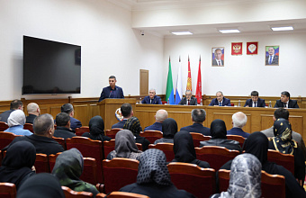 Сергей Меликов провел очередную встречу с родными участников СВО