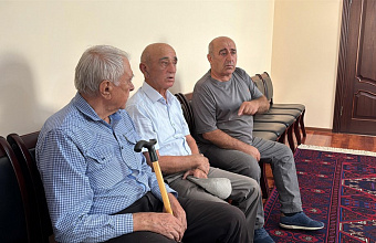 Глава Сергокалинского района в рамках приема граждан рассмотрел обращения селян