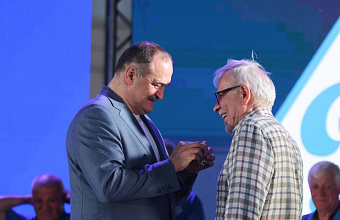 Сергей Меликов поздравил президента махачкалинского «Динамо» Гаджи Гаджиева с днем рождения