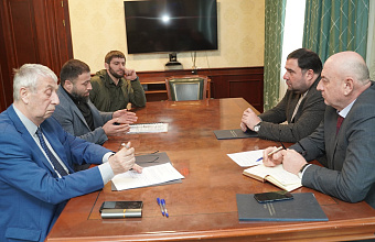 Представители Миннаца и Совета старейшин провели прием граждан в Хасавюртовском районе