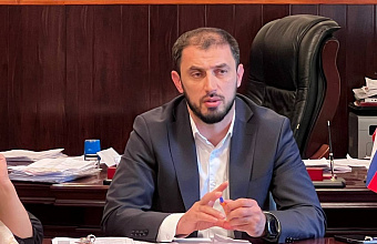 Глава Акушинского района провел аппаратное совещание