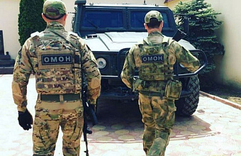 Росгвардейцы задержали дагестанца с мефедроном и «Лирикой»