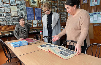 Депутат Асият Алиева посетила Дом детского творчества поселка Мамедкала Дербентского района