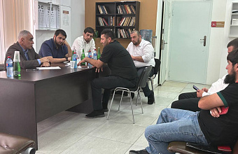 В МФЦ «Мои документы» по Каякентскому району состоялся приём граждан с участием представителей Минюста