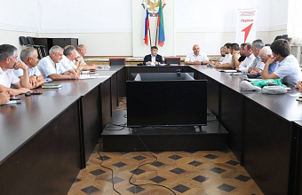 В Табасаранском районе состоялась встреча с представителями местных отделений политических партий