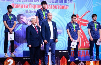 В Каспийске прошел Республиканский турнир по вольной борьбе памяти Героев Дагестана