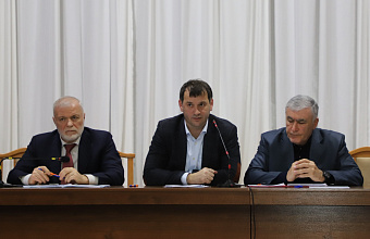 Секретарь Совета Безопасности Дагестана провел семинар-совещание в Кизлярском районе