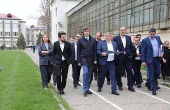 Глава Минпросвещения России Сергей Кравцов посетил ДГПУ